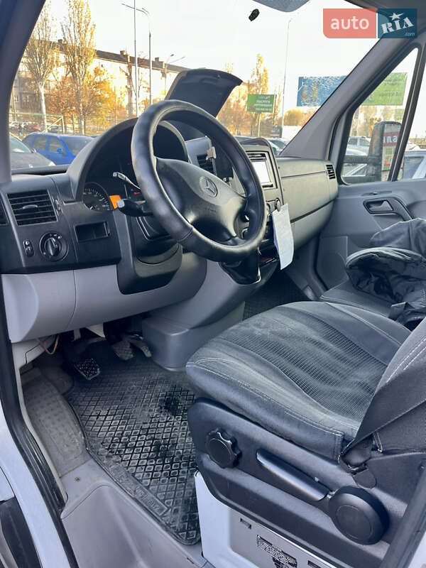 Грузовой фургон Mercedes-Benz Sprinter 2013 в Павлограде