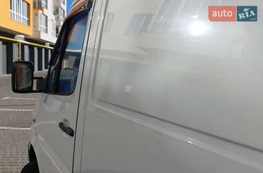 Грузовой фургон Mercedes-Benz Sprinter 2005 в Виннице