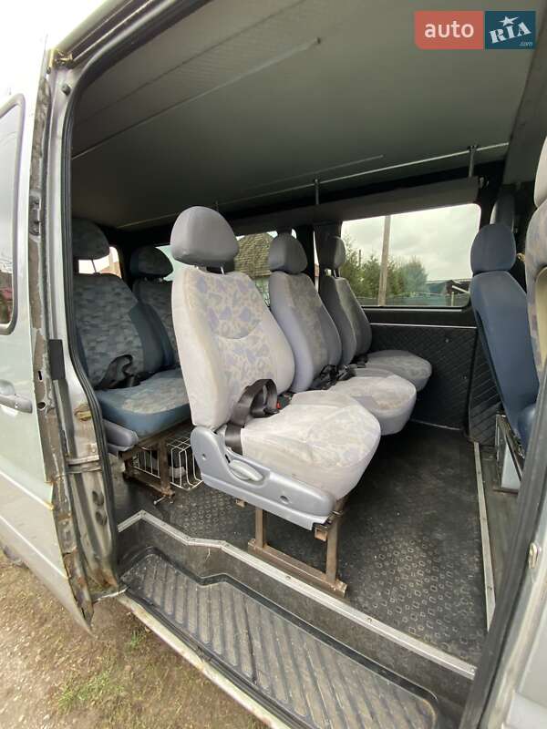 Мікроавтобус Mercedes-Benz Sprinter 2004 в Береговому