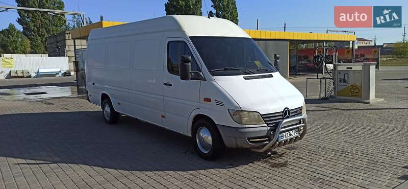Грузовой фургон Mercedes-Benz Sprinter 2002 в Белгороде-Днестровском