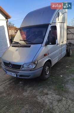 Вантажний фургон Mercedes-Benz Sprinter 2005 в Києві