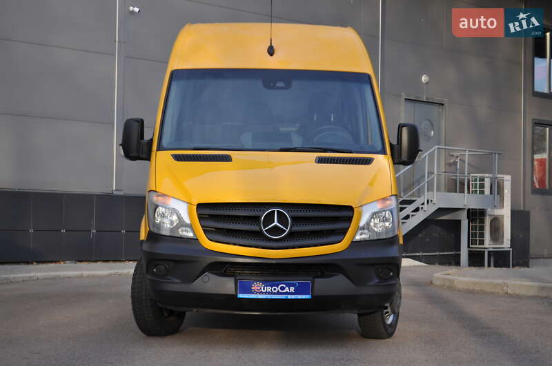 Вантажний фургон Mercedes-Benz Sprinter 2017 в Києві