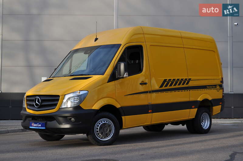 Грузовой фургон Mercedes-Benz Sprinter 2017 в 