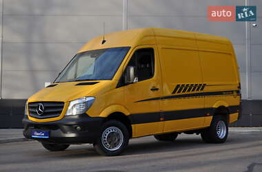 Грузовой фургон Mercedes-Benz Sprinter 2017 в 