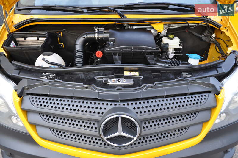 Вантажний фургон Mercedes-Benz Sprinter 2017 в Києві
