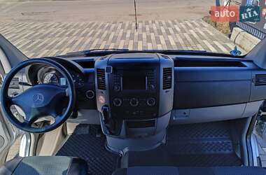 Микроавтобус Mercedes-Benz Sprinter 2012 в Сваляве