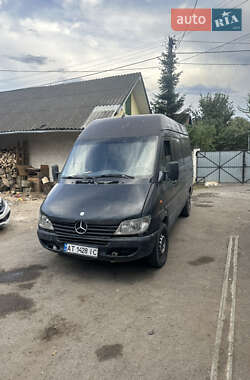 Грузовой фургон Mercedes-Benz Sprinter 2001 в Ивано-Франковске