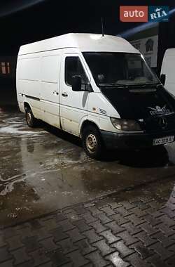 Грузовой фургон Mercedes-Benz Sprinter 2002 в Сельцо