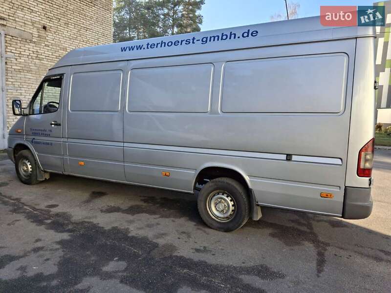 Грузовой фургон Mercedes-Benz Sprinter 2004 в Яворове