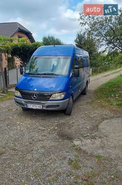 Вантажний фургон Mercedes-Benz Sprinter 2000 в Івано-Франківську