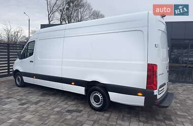 Грузовой фургон Mercedes-Benz Sprinter 2022 в Ровно