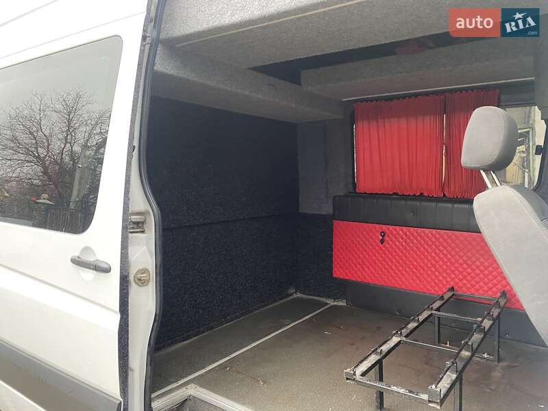 Грузовой фургон Mercedes-Benz Sprinter 2015 в Черновцах