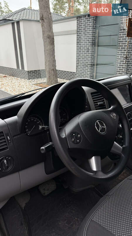 Евакуатор Mercedes-Benz Sprinter 2015 в Новомосковську