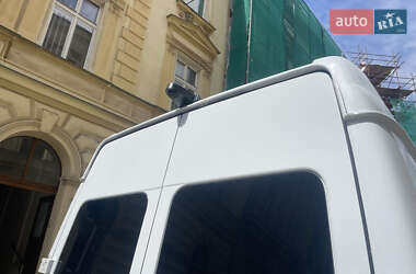 Вантажопасажирський фургон Mercedes-Benz Sprinter 2005 в Коломиї