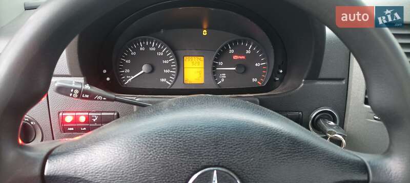 Тягач Mercedes-Benz Sprinter 2018 в Черновцах