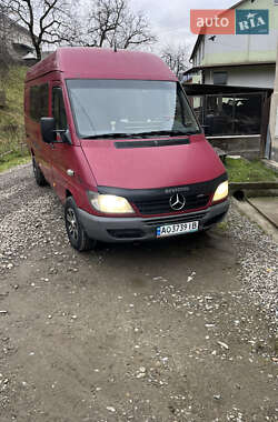 Микроавтобус Mercedes-Benz Sprinter 2005 в Рахове