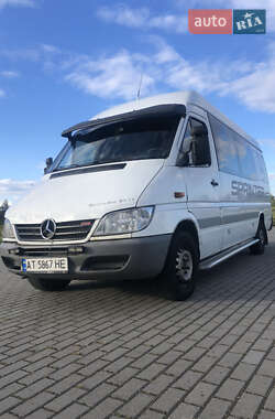 Вантажопасажирський фургон Mercedes-Benz Sprinter 2003 в Львові