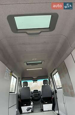 Грузовой фургон Mercedes-Benz Sprinter 2002 в Ровно