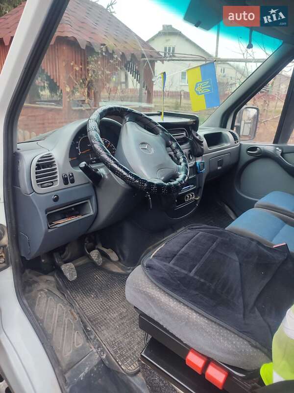 Микроавтобус Mercedes-Benz Sprinter 2005 в Чорткове