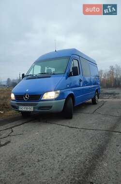 Вантажопасажирський фургон Mercedes-Benz Sprinter 2004 в Хусті