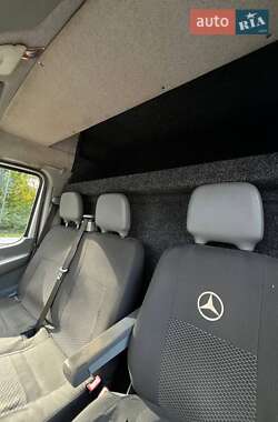 Вантажний фургон Mercedes-Benz Sprinter 2005 в Підволочиську