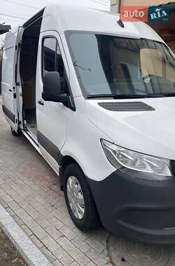 Вантажний фургон Mercedes-Benz Sprinter 2021 в Житомирі