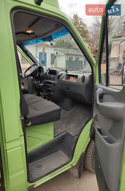 Вантажний фургон Mercedes-Benz Sprinter 2005 в 