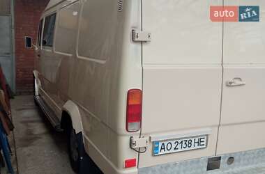 Вантажопасажирський фургон Mercedes-Benz Sprinter 1994 в Полтаві