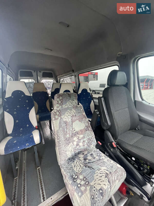 Другие автобусы Mercedes-Benz Sprinter 2012 в Диновцах