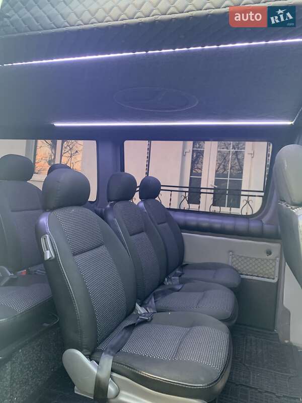 Микроавтобус Mercedes-Benz Sprinter 2010 в Черновцах