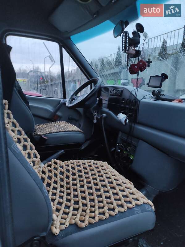 Микроавтобус Mercedes-Benz Sprinter 1999 в Дрогобыче