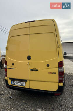 Грузовой фургон Mercedes-Benz Sprinter 2011 в 
