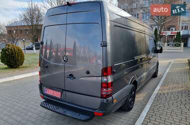 Грузовой фургон Mercedes-Benz Sprinter 2014 в Черновцах