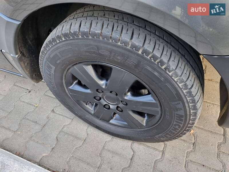 Грузовой фургон Mercedes-Benz Sprinter 2014 в Черновцах