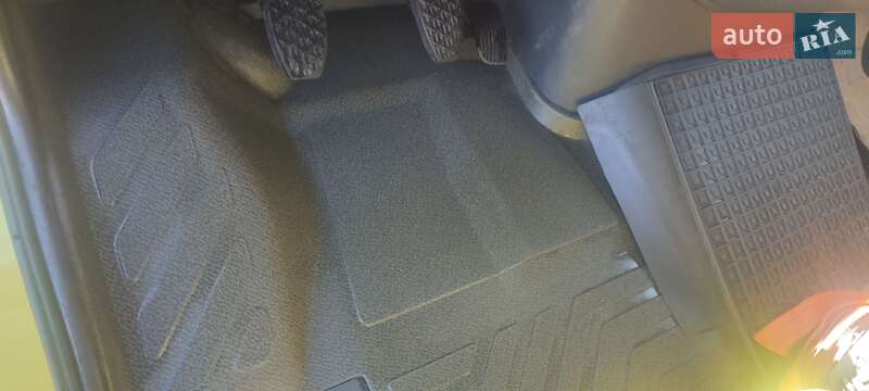 Платформа Mercedes-Benz Sprinter 2005 в Костополе фото 20 Платформа Mercedes-Benz Sprinter 2005 в Костополе