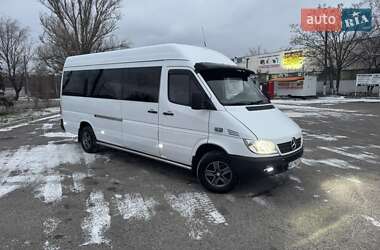 Міський автобус Mercedes-Benz Sprinter 2002 в Києві