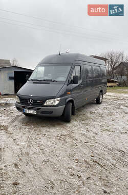 Вантажний фургон Mercedes-Benz Sprinter 2004 в Луцьку