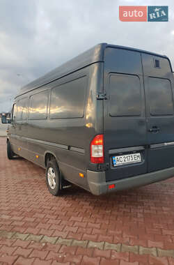 Вантажний фургон Mercedes-Benz Sprinter 2004 в Луцьку