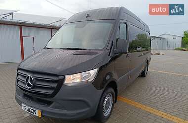 Вантажний фургон Mercedes-Benz Sprinter 2019 в 