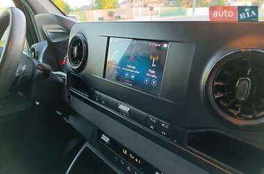 Вантажний фургон Mercedes-Benz Sprinter 2019 в 