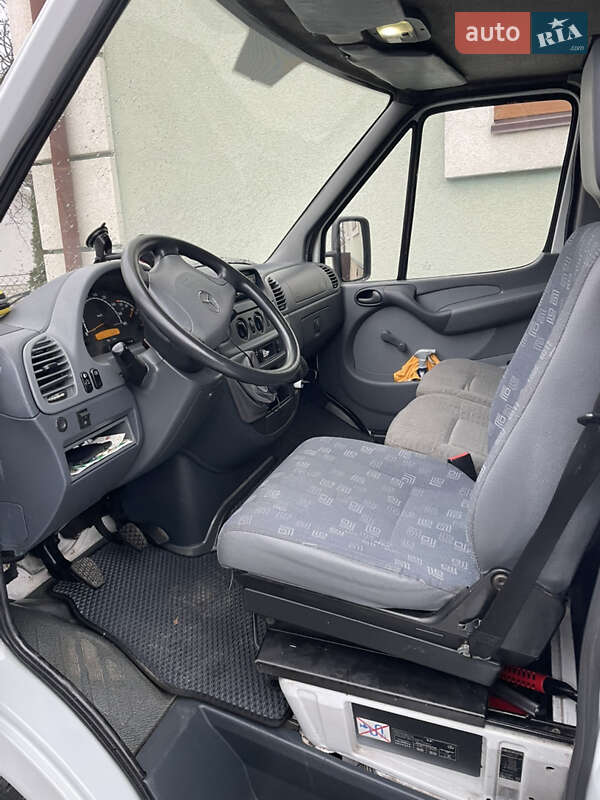 Микроавтобус Mercedes-Benz Sprinter 2005 в Ровно