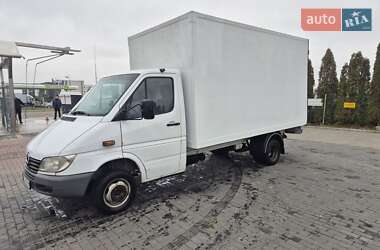 Грузовой фургон Mercedes-Benz Sprinter 2001 в 