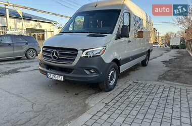 Грузопассажирский фургон Mercedes-Benz Sprinter 2022 в Черновцах