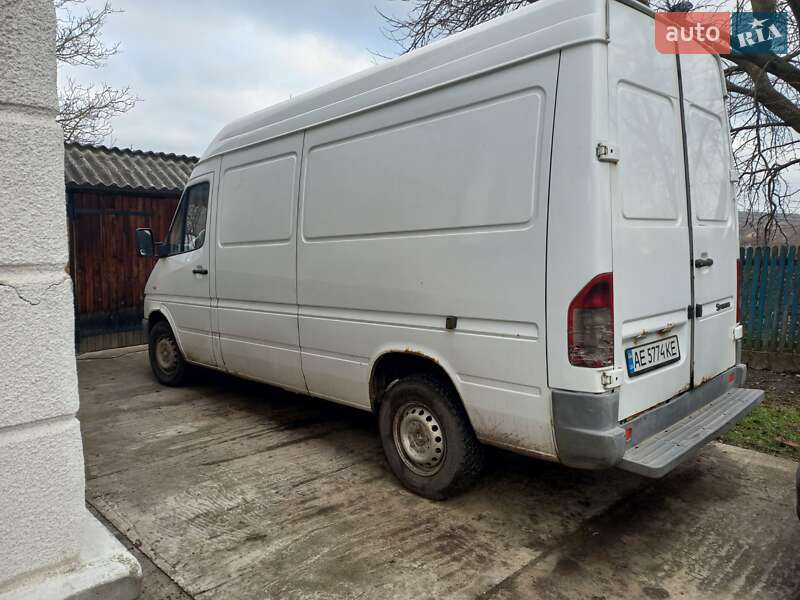 Микроавтобус Mercedes-Benz Sprinter 2004 в 