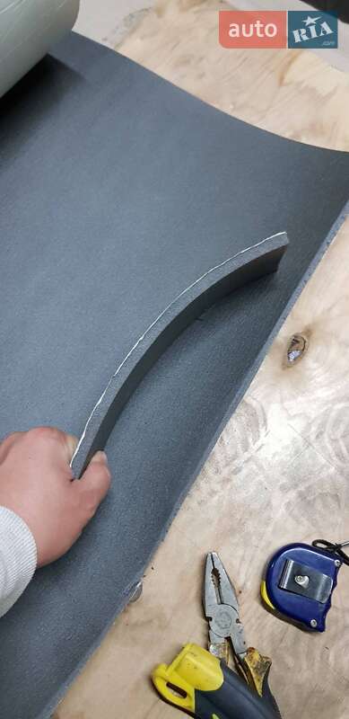 Микроавтобус Mercedes-Benz Sprinter 1999 в Синельниково фото 4 Микроавтобус Mercedes-Benz Sprinter 1999 в Синельниково