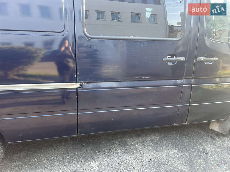 Микроавтобус Mercedes-Benz Sprinter 2004 в Сваляве