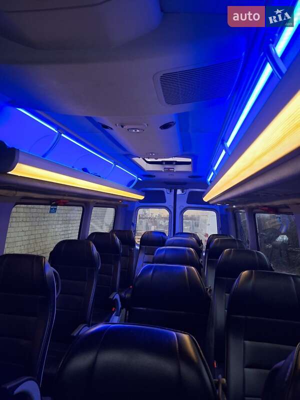 Туристический / Междугородний автобус Mercedes-Benz Sprinter 2014 в Ровно