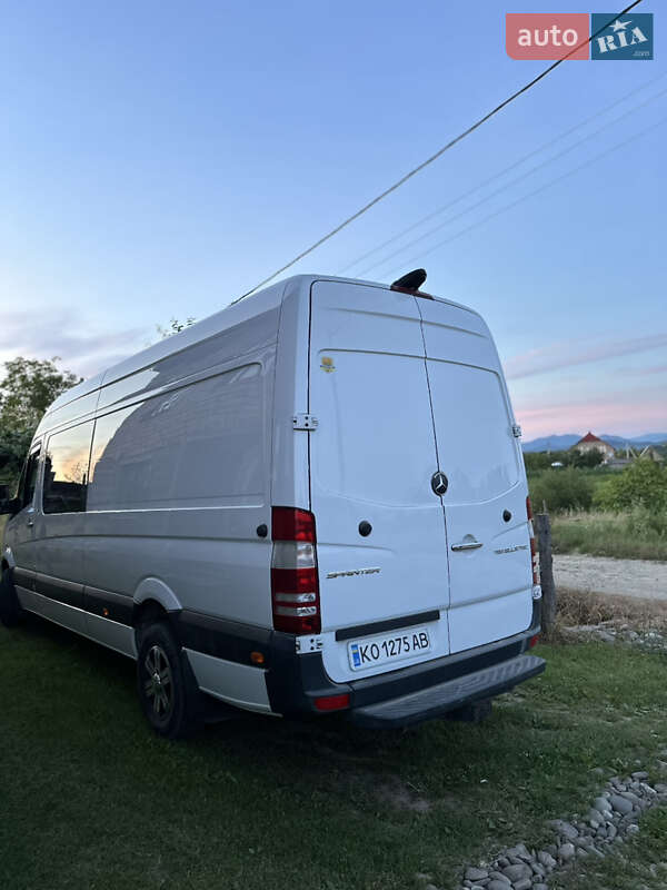 Микроавтобус Mercedes-Benz Sprinter 2016 в Хусте