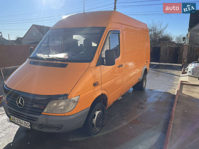 Грузовой фургон Mercedes-Benz Sprinter 2002 в Бершади