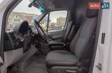 Вантажний фургон Mercedes-Benz Sprinter 2012 в Рівному